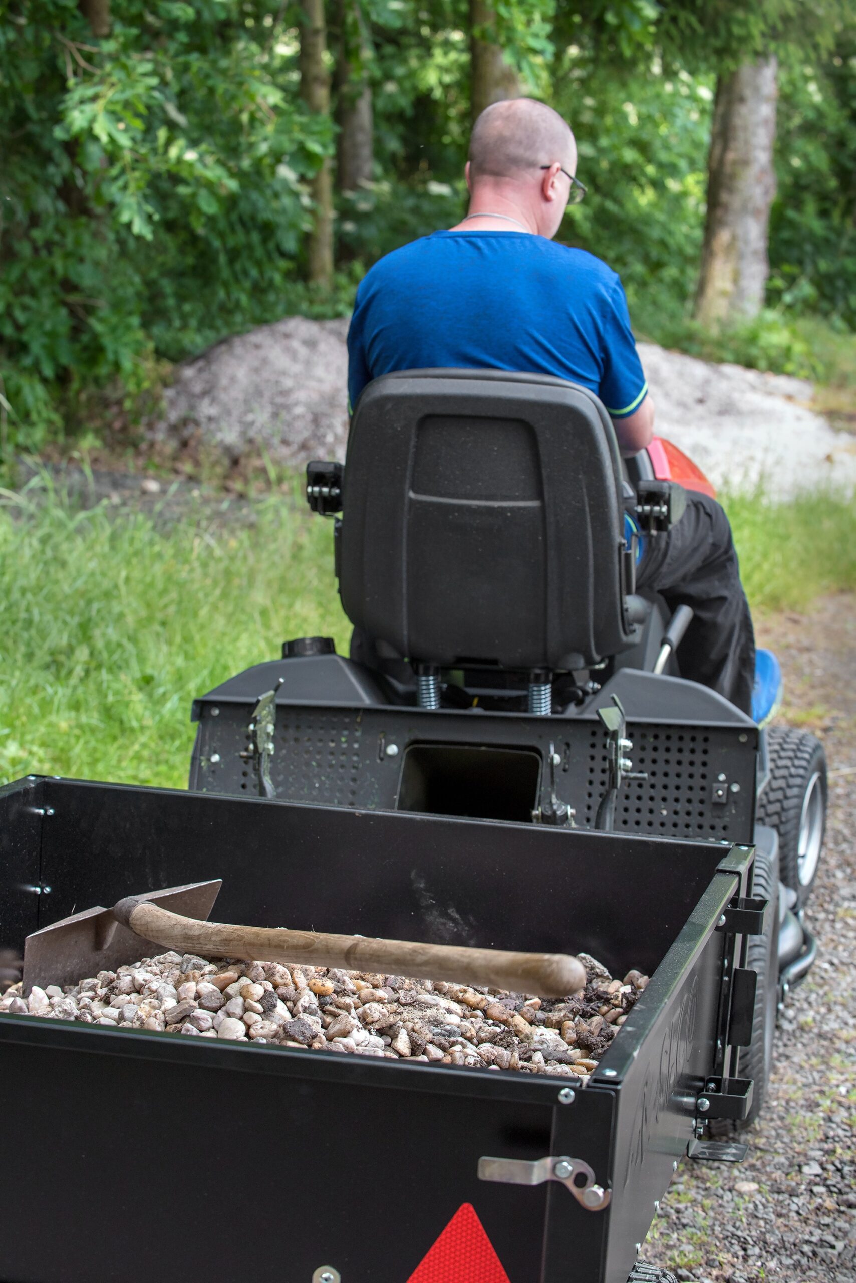 Kallutatav käru NT – 4 must - Pilt 30