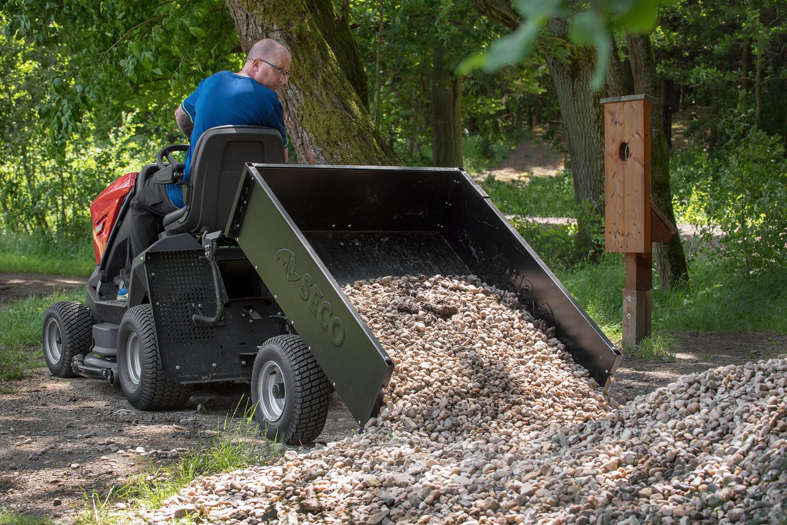 Kallutatav käru NT – 4 must - Pilt 44