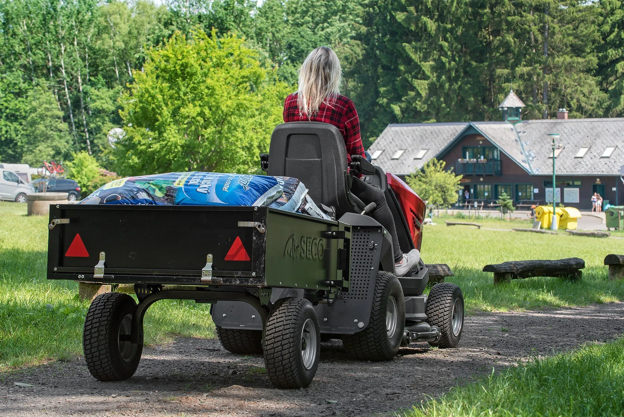 Kallutatav käru NT – 4 must - Pilt 57