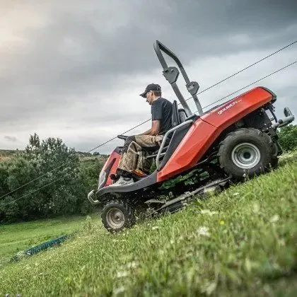 Seco Goliath 4×4 nõlval